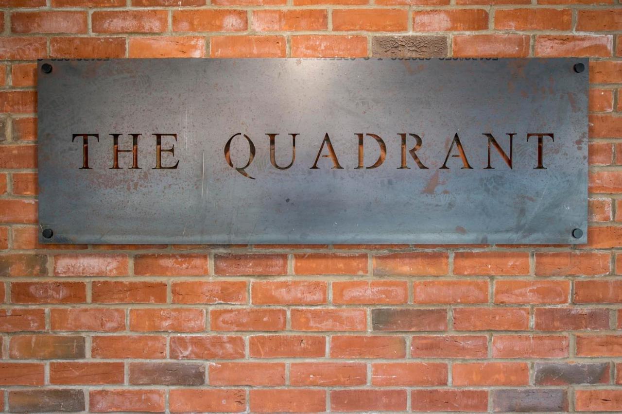 The Quadrant - The Carillon Suite York Bagian luar foto