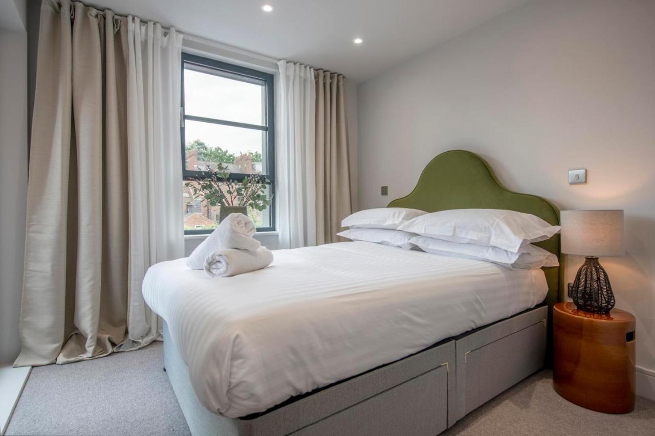 The Quadrant - The Carillon Suite York Bagian luar foto