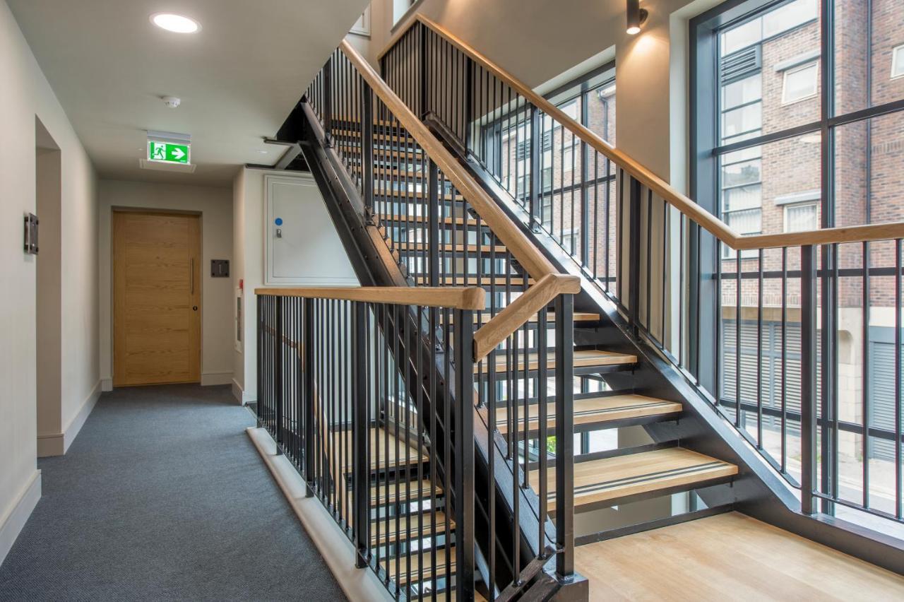 The Quadrant - The Carillon Suite York Bagian luar foto